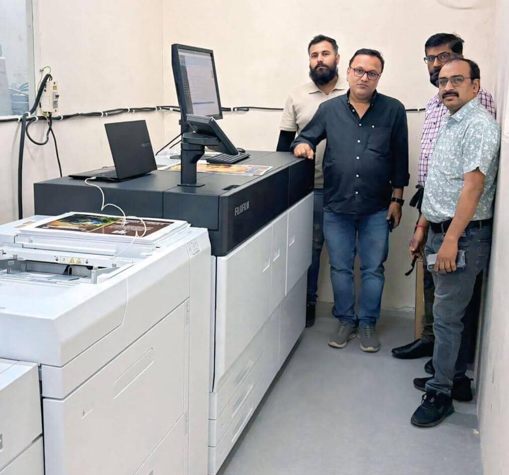 Both Insight and Vedi Offset team along with newly added Fujfilm Revoria EC2100