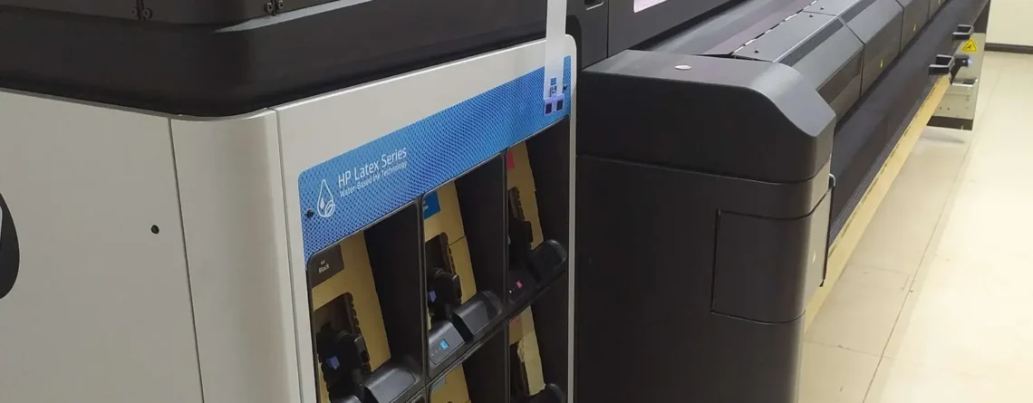 HP Latex 2700 printer